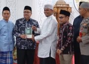 Ketua DPRD Sumbar Muhidi Gelar Safari Ramadhan di Mesjid Al Muhajirin, Beri Bantuan Rp 50 juta dan 10 Buah Al Qur’an
