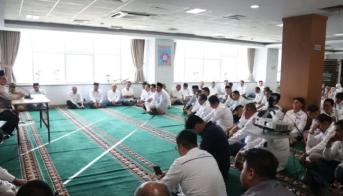 Ketua DPRD Sumbar Muhidi Hadiri Acara Ramadhan di Kantor Pusat Bank Nagari