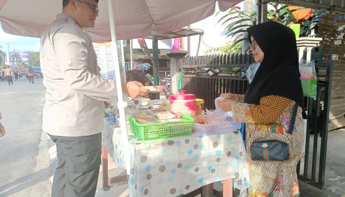 Polres Prabumulih Kembali Gelar Bagi Takjil di Bulan Suci Ramdhan