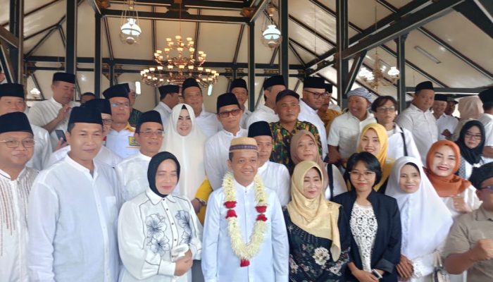 Safari Ramadhan, Ketum Partai Golkar Gelar Kunjungan ke Ponpes Darut Tauhid Purworejo