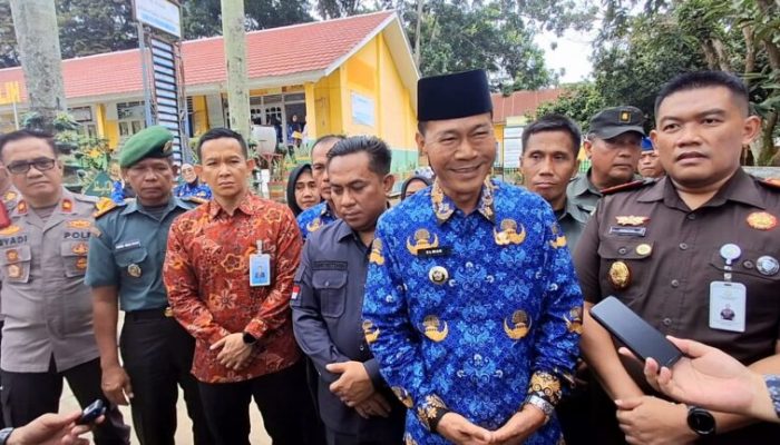 Sebagai Wujud Dukungan Terhadap Program Nasional Yang Digagas oleh Presiden RI : Pj. Walikota Prabumulih Besama Forkopimda Resmi Meluncurkan Program Makan Bergizi Gratis