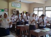 Dukung Program Pemerintah Pusat, SMP Negeri 1 Bojongsari Purbalingga Melaksanakan Program Makan Bergizi Gratis di Bulan Ramadan