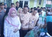 Walikota Prabumulih, H. Arlan Resmikan Pasar Takjil