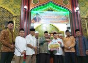 Ketua DPRD Sumbar Muhidi Gelar Safari Ramadhan ke Masjid Darussalam, Ingatkan 10 Malam Terakhir Lailatul Qadar