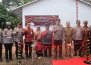 Polres Prabumulih Serahkan Hasil Bedah Rumah 2 Unit Secara Simbolis