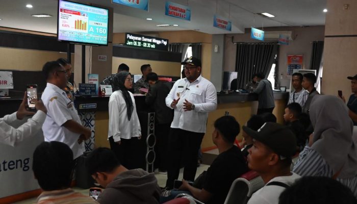Wabup Purbalingga Dimas Pantau Langsung Pelayanan Pemutihan Pajak
