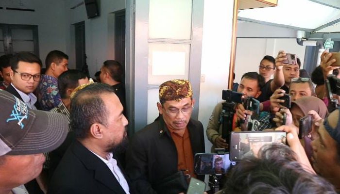 Sidang Ijazah Palsu: Sidang Mandeg, Pilih Mediasi