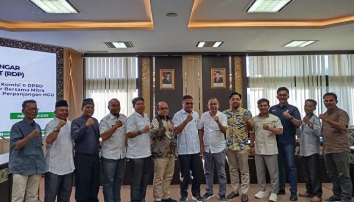 DPRD Sumbar Terima Kunjungan Kerja Pansus I DPRD Sumbar, Bahas Penyusunan LKPJ
