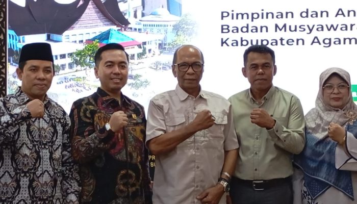 Tim Pakar DPRD Sumbar Terima Kunjungan Kerja Bamus DPRD Agam, Konsultasi Jadwal Kegiatan Anggota Dewan