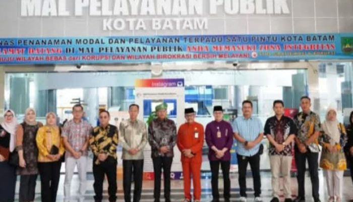 Walikota Prabumulih, H. Arlan Bersama Setda, H. Elman, ST, MM, Kunker Ke Mal Pelayanan Publik Kota Batam