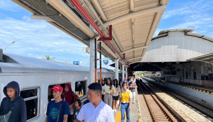 Kepadatan di Stasiun Kutoarjo capai 4 ribu penumpang, PT KAI Pastikan Layanan Tetap Optimal