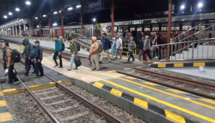 Volume Penumpang dan Okupansi Tiket di Stasiun Kutoarjo Meningkat Selama Libur Panjang