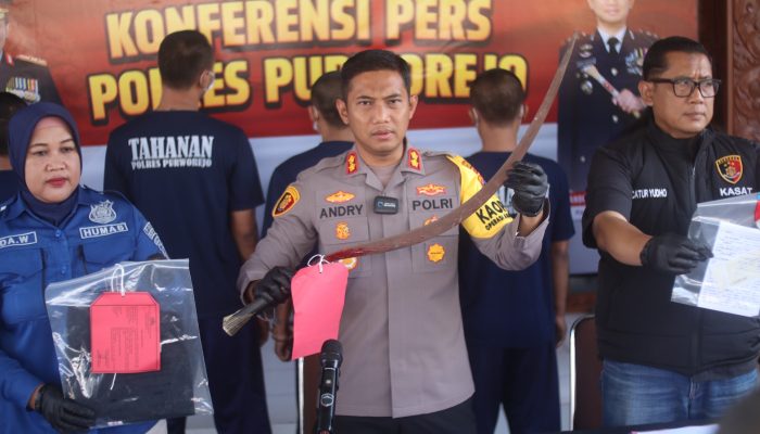 Polres Purworejo Berhasil Ungkap Kasus Premanisme Bersenjata