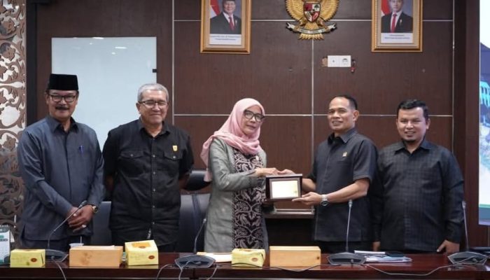 DPRD Sumbar Terima Kunjungan Kerja dari Banggar Tanah Datar Bahas Pertanggungjawaban APBD 2024