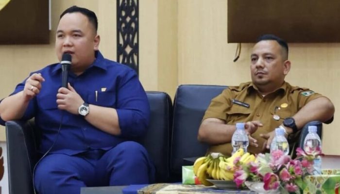 Wakil Ketua DPRD Sumbar Nanda Satria Jadi Narasumber di Forum Diskusi Aktivis Sumatera Barat