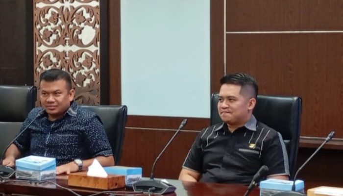 DPRD Sumbar Terima Kunjungan Para Ninik Mamak Silek Tuo Pauh, Siap Gelar Pagelaran Silek Tuo di Padang
