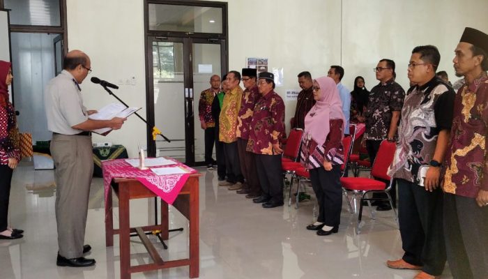 Kepala BPN Purworejo Lakukan Pelantikan dan pengambilan sumpah panitia Ajudikasi PTSL, diikuti 80 Kades