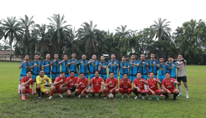 Laga Pertandingan Persahabatan Bhayangkara Polres Prabumulih Vs Rupamu (Rutan Kelas IIB Prabumulih) Meriahkan Rangkaian Peringatan Hari Bhayangkara ke 79 Tahun