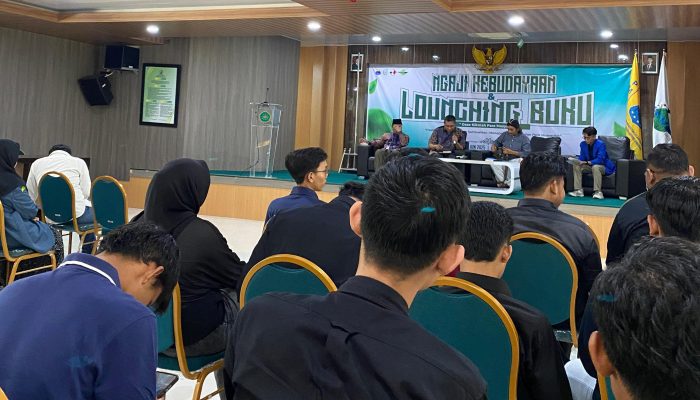 PMII Wahid Hasyim dan BEM Unwahas Gelar Ngaji Kebudayaan dan Luncurkan Buku “Oase Hikmah Para Masyayikh”