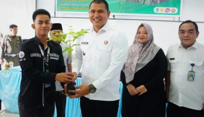 Wakil Walikota Prabumulih, Franky Nasril, S.Kom., M.M., Secara Resmi Membuka Seminar Hari Bumi Nasional Yang Diselenggarakan Oleh Mapala Universitas Prabumulih