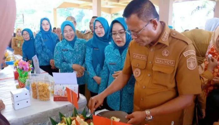 Walikota Prabumulih, H. Arlan Resmi Buka Lomba Kreasi Pangan Olahan Tingkat Kota Prabumulih Tahun 2025