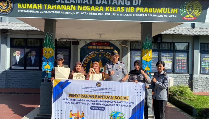 Dukung Program Akselerasi Kemenimipas Rutan Prabumulih Berikan Bantuan Sosial