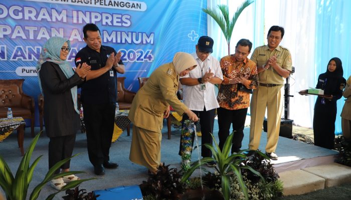 Bupati Purworejo Launching Instalasi Air Bersih Gratis Program Inpres di 5 Kecamatan