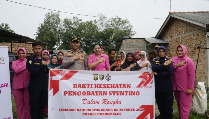 Hari Bhayangkara ke 79, Polres Prabumulih Gelar Bakti Kesehatan Pengobatan Stunting di Kelurahan Gunung Ibul Barat