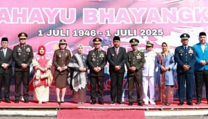 Wakil Ketua DPRD Sumbar Hadiri Upacara Hari Bhayangkara ke 79, Nanda: Refleksi Serta Penguatan Sinergi Antara Legislatif dan Kepolisian