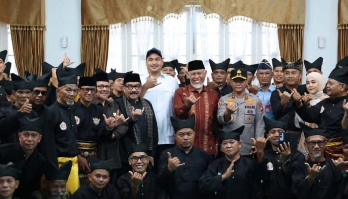 Ketua DPRD Sumbar Hadiri Acara Pelantikan Ketua dan Pengurus IPSI, Muhidi: Pencak Silat Sumbar Rawat, Jaga, Jadikan Kebanggaan