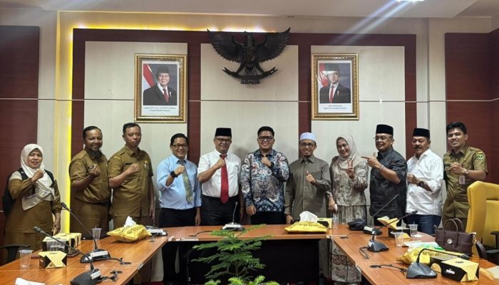 Komisi I DPRD Sumbar Terima Kunjungan Kerja dari Pemkot Solok Bersama Dinas Komunikasi dan Informatika
