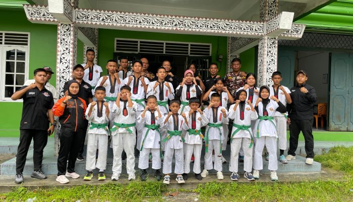 Ketua KONI Pematangsiantar Lepas Atlet Tarung Derajat ke Kejurda, Tekankan Sinergi dan Dukungan Pemkot
