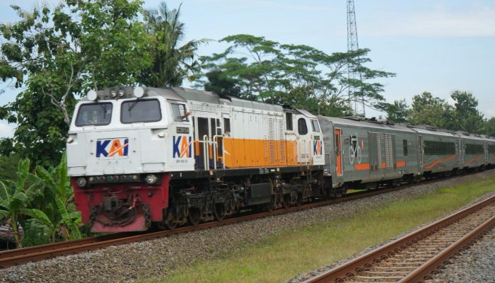 KAI Daop 5 Purwokerto Tegaskan Larangan Pelemparan Batu terhadap Kereta Api, Pelaku Bisa Dipidana