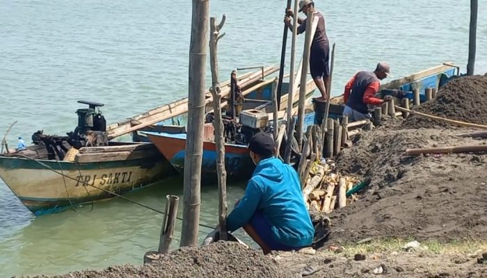 Tegas, Kades Tanggulangin Tutup Tambang Pasir