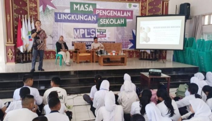 Beri Edukasi Jurnalistik Dasar Ke Pelajar, PWI Prabumulih Sambangi SMAN 3
