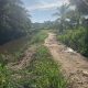 Warga RT 05 Kampung Swadya Sematang Borang Palembang Keluhkan Jalan Rusak, Berlubang Hingga Terbelah