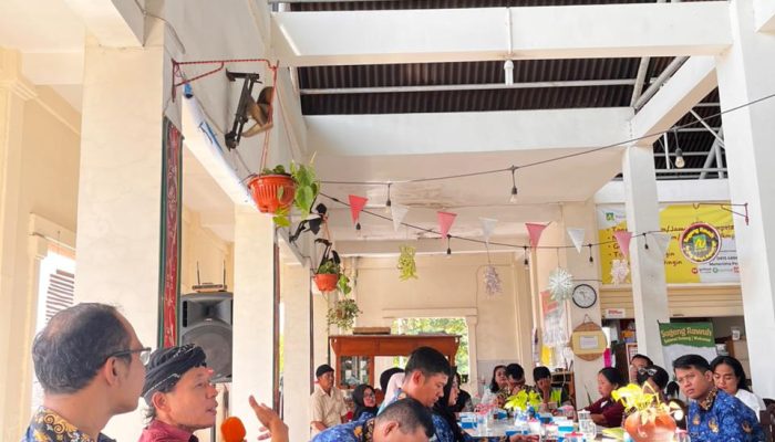 Forum Kolaborasi Multi-Pihak Wujudkan Pasar Minim Sampah di Surakarta, Praktik Baik Pengelolaan di Pasar Jebres
