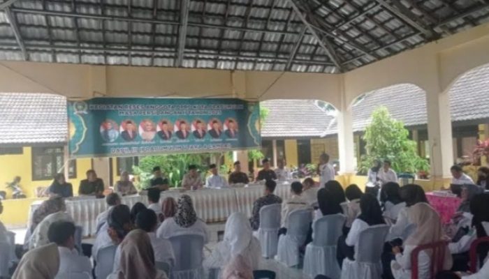 Serap Aspirasi Masyarakat : Anggota DPRD Prabumulih Dapil III, Gelar Reses di Kantor Kecamatan Cambai