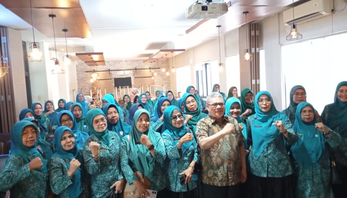 Ketua DPRD Sumbar Reses di Padang Timur, Muhidi : Ajak PKK Perkuat UMKM untuk Tingkatkan PAD