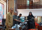 Rapat Paripurna, DPRD Sumbar Fraksi PDIP dan PKB Desak Perubahan APBD 2025