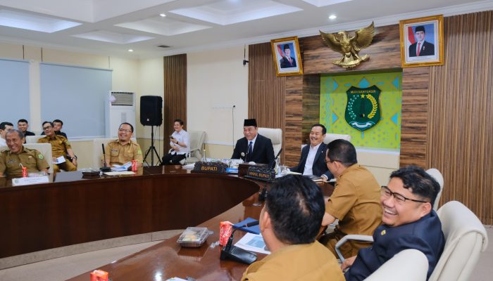 Pimpin Rapat Staf, Bupati Muba Minta Satu Komando Wujudkan Perubahan dan Pelayanan yang Lebih Baik