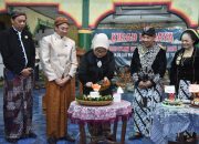 Kirab Budaya Rayakan Ulang Tahun Mbah Suman ke 70 Sekaligus Padepokan Sehat Medika I dan 48 Tahun Padepokan SM II