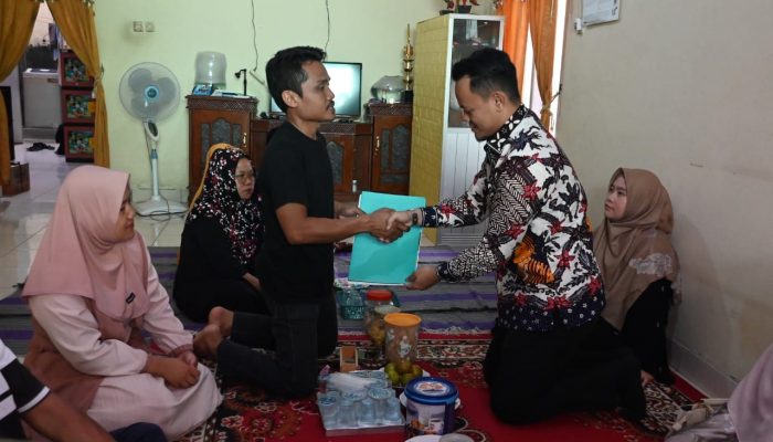 Bupati Purbalingga Fahmi Perduli Masyarakat, Turun Langsung Kunjungi Keluarga Korban Banjir Sungai Klawing