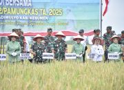 Perkuat Ketahanan Pangan, Pangdam IV/Diponegoro Hadiri Panen Raya di Kebumen