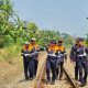 KAI Daop 5 Himbau Masyarakat Tidak Buang Sampah di Area Rel Kereta Api