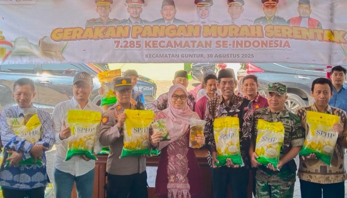 Serentak di 14 Kecamatan, Pemkab Demak Gelar Gerakan Pangan Murah Tekan Inflasi dan Stabilkan Harga