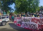 Ketua dan Wakil DPRD Sumbar Temui Aksi Damai Mahasiswa dan Masyarakat, Terima Tuntutan Tanpa Anarkisme