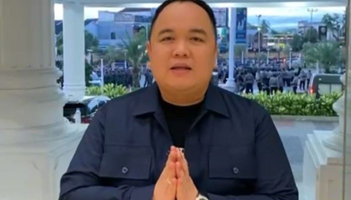 Wakil Ketua DPRD Sumbar Apresiasi Masa Aksi Damai di Gedung DPRD, Ribuan Mahasiswa dan Masyarakat Turun Aksi