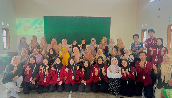 PPKORMAWA BEM FP UNS Gelar Lokawira Mandiri di Desa Malanggaten, Kebakkramat dan Karanganyar