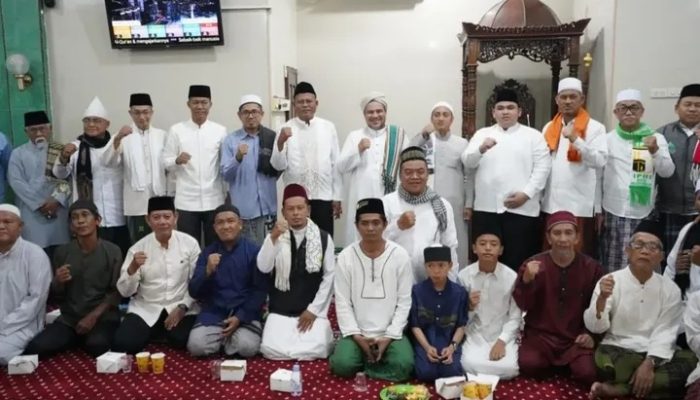 Walikota Prabumulih Hadiri Peringatan Maulid Nabi Arbain 1447 Hijriah di Masjid Agung Nur Arafah